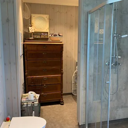 The Gingerbread House منزل للإقامة